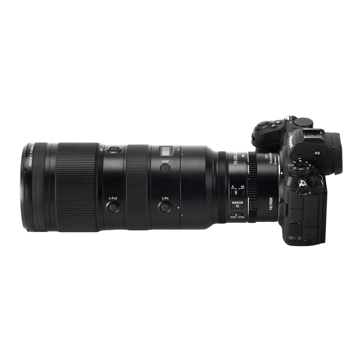 Telekonverter im Einsatz zwischen einer Nikon Z Kamera