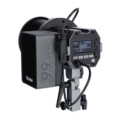 V-Mount Akku 99Wh V2 Pro – Produkt im Einsatz angesteckt